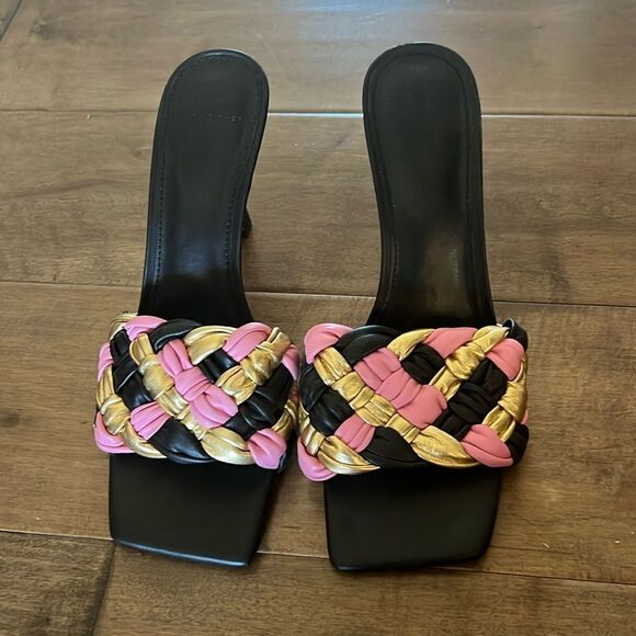 Marc Fisher Square-Toe Heeled Mules Open Toe Black Pink Gold Woven Leather NEW - Picture 2 of 7